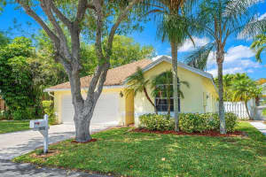 1058 Fairfax Cir W, Boynton Beach, FL 33436, Sold 07/07/20
