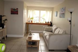 6740 NW 175th Ln l20, Hialeah, FL 33015, Sold 05/22/20