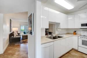 250 NE 20th St, Boca Raton, FL 33431, Sold 07/10/20