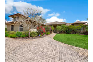 15410 Meadow Wood Dr, Wellington, FL 33414, Sold 07/10/20