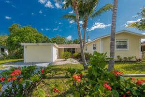 523 Angler Dr, Delray Beach, FL 33445, Sold 07/10/20