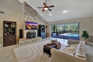 18302 River Oaks Dr, Jupiter, FL 33458, Sold 08/10/20