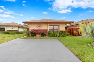 5427 Mendoza St, West Palm Beach, FL 33415, Sold 08/31/20