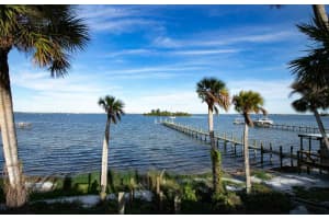 7515 Agawam Rd, Micco, FL 32976, Sold 07/17/20