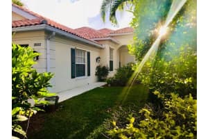 2032 Valencia Dr, Delray Beach, FL 33445, Sold 07/14/20