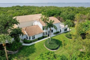 168 Pepper Ln, Jensen Beach, FL 34957, Sold 09/30/20