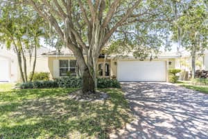 12272 SE Plandome Dr, Hobe Sound, FL 33455, Sold 05/06/20
