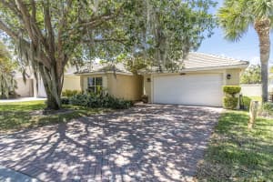 12272 SE Plandome Dr, Hobe Sound, FL 33455, Sold 05/06/20