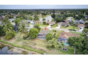 132 Parkwood Dr, Royal Palm Beach, FL 33411, Sold 05/28/20