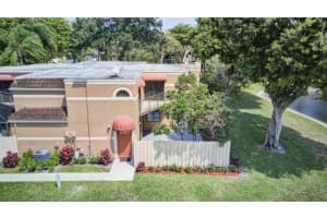 6130 Seven Springs Blvd, Greenacres, FL 33463, Sold 05/22/20