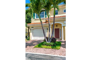 436 Marbella Dr, Lake Park, FL 33403, Sold 07/17/20