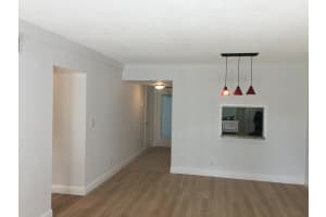 899 SE 2nd Ave, Deerfield Beach, FL 33441, Sold 01/19/21