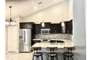 2102 Timberlane Cir, Greenacres, FL 33463, Sold 05/29/20