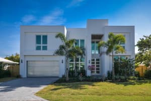 541 Silver Ln, Boca Raton, FL 33432, Sold 07/03/20