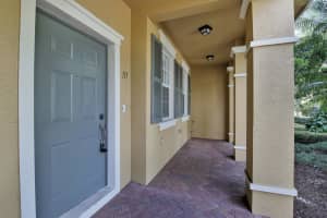 111 E Thatch Palm Cir, Jupiter, FL 33458, Sold 06/04/20