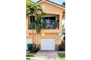 1724 Terracotta Dr, Riviera Beach, FL 33404, Sold 06/30/20
