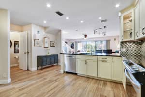 1693 Woodbridge Lakes Cir, West Palm Beach, FL 33406, Sold 06/05/20