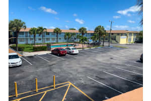 651 NW 42nd Ct, Pompano Beach, FL 33064, Sold 06/10/20