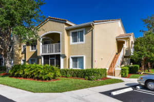 236 Village Blvd, Tequesta, FL 33469, Sold 09/18/20