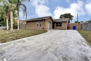 355 SW 33rd Terrace, Deerfield Beach, FL 33442, Sold 07/15/20