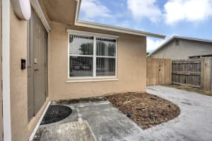 355 SW 33rd Terrace, Deerfield Beach, FL 33442, Sold 07/15/20