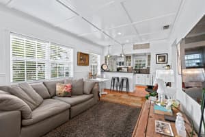 735 Newark St, West Palm Beach, FL 33401, Sold 06/22/20