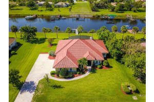 2622 SW River Shore Dr, Port St. Lucie, FL 34984, Sold 09/01/20
