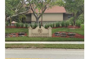 120 Sparrow Dr, Royal Palm Beach, FL 33411, Sold 09/30/20