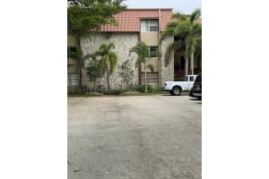 120 Sparrow Dr, Royal Palm Beach, FL 33411, Sold 09/30/20