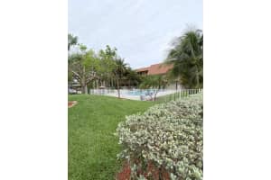 120 Sparrow Dr, Royal Palm Beach, FL 33411, Sold 09/30/20