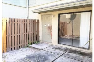 36 N Crossings Cir, Boynton Beach, FL 33435, Sold 06/25/20