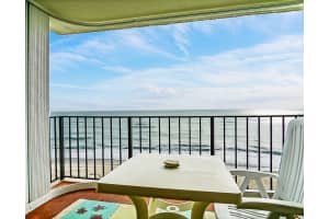 9400 S Ocean Dr, Jensen Beach, FL 34957, Sold 06/12/20