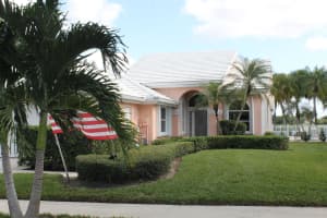 2370 Saratoga Bay Dr, West Palm Beach, FL 33409, Sold 06/19/20