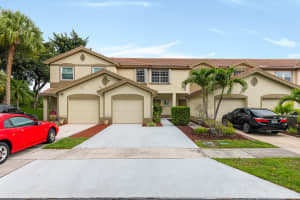 6329 Crescent Lake Way, Lake Worth, FL 33463, Sold 06/10/20