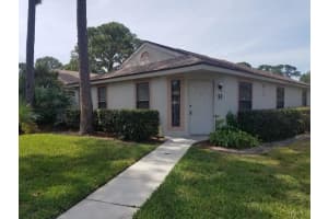 2819 Stoneway Ln b, Fort Pierce, FL 34982, Sold 06/25/20