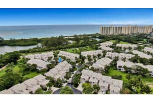 4306 Fairway Dr N, Jupiter, FL 33477, Sold 07/30/20