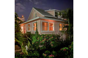 1122 Florida Ave, West Palm Beach, FL 33401, Sold 06/19/20