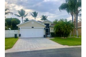 1708 Sawgrass Cir, Greenacres, FL 33413, Sold 05/07/21