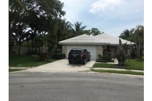 1093 Bedford Ave, Palm Beach Gardens, FL 33403, Sold 06/11/20