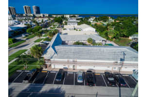 148 Yacht Club Dr, North Palm Beach, FL 33408, Sold 06/05/20