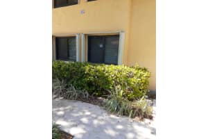 95 Pelican Pointe Dr, Delray Beach, FL 33483, Sold 10/23/20