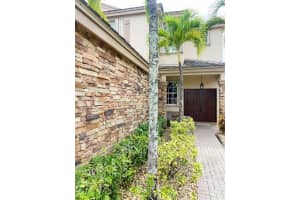 5697 Saddle Trail Ln, Lake Worth, FL 33449, Sold 06/10/20