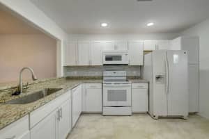 513 Ponderosa Dr, Fort Pierce, FL 34982, Sold 11/05/20