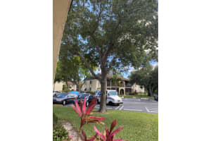 113 Lake Pine Cir, Greenacres, FL 33463, Sold 07/17/20