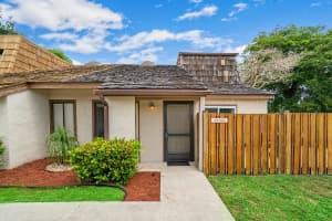 4216 Palm Bay Cir, West Palm Beach, FL 33406, Sold 07/15/20