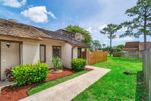 4216 Palm Bay Cir, West Palm Beach, FL 33406, Sold 07/15/20