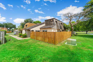 4216 Palm Bay Cir, West Palm Beach, FL 33406, Sold 07/15/20