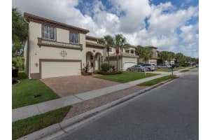 1092 Grove Park Cir, Boynton Beach, FL 33436, Sold 06/05/20