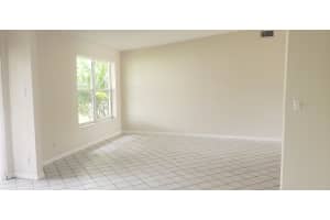 5558 Lakewood Cir S, Margate, FL 33063, Sold 10/07/20