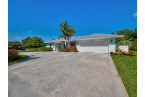 2955 NE Loquat Ln, Jensen Beach, FL 34957, Sold 07/13/20